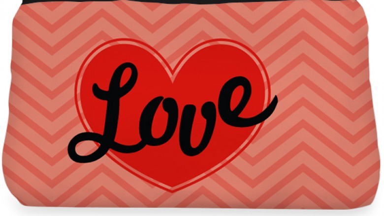Buy Personalized Makeup Pouch Gifts Online India | Customized Gift