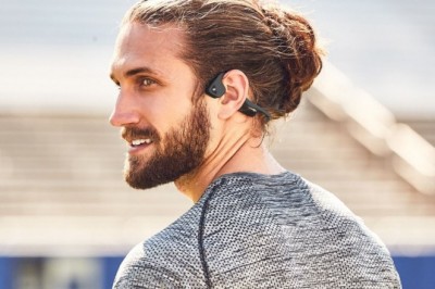 Why are bone conduction headphones better than regular ones?