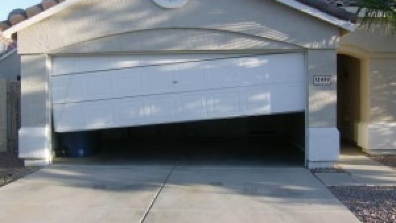 Common Garage Door Problems in Plantation, Florida