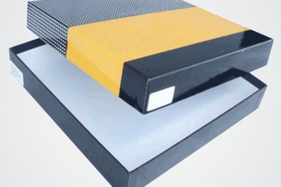 Custom Apparel Boxes Wholesale