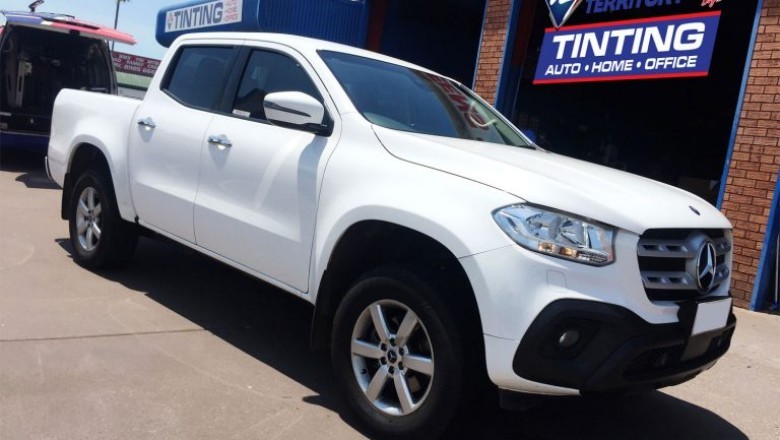 Find quality window tinting service in Darwin with Windscreens Territory!!