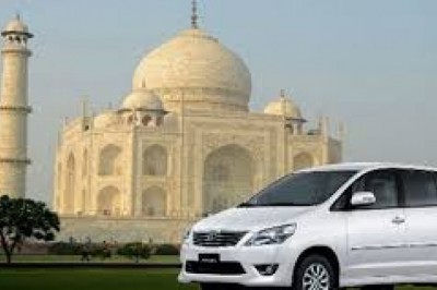Taj Mahal Tour: Discover A Limelight OfMagical History