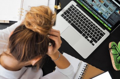 Outsource Virtual Assistant: Top 3 Signs You Need to Hire a VA