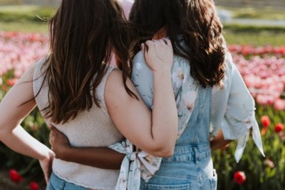 How to Find Sister Wives Online