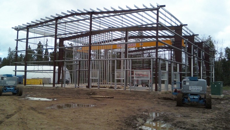 COMPANIES ACROSS CANADA ARE CHOOSING STEEL BUILDINGS