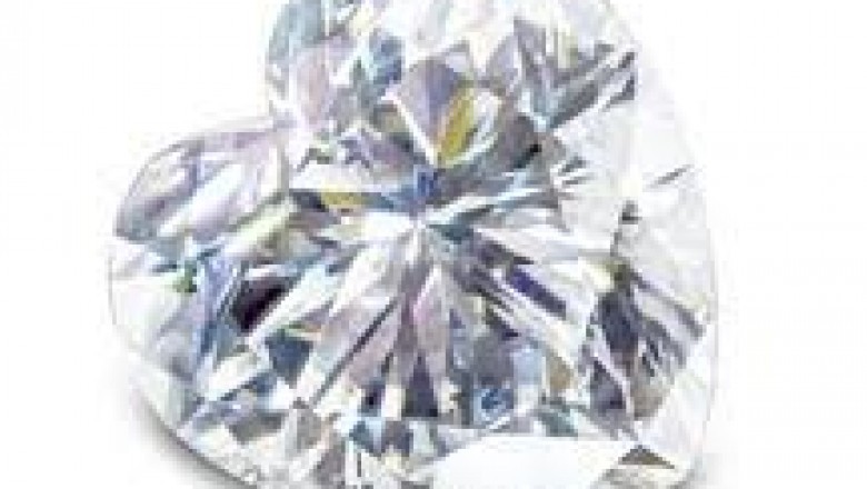 Custom moissanite engagement rings