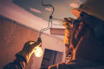 Electricians Bristol Hold Expertise in Installing Additional Sockets and Lights