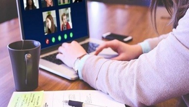 The Online Education Market–Breaking New Barriers to Ensure Universal Education