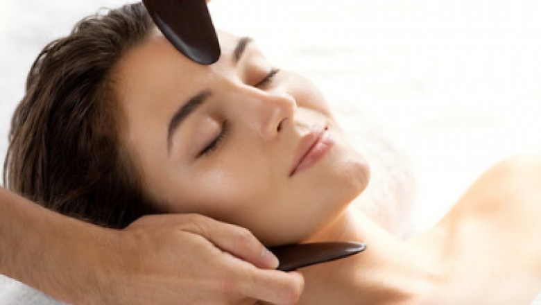 Rose Quartz Facial Roller is The Newest Skincare Craze