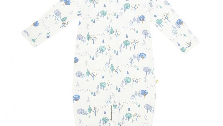 baby sleepsuit