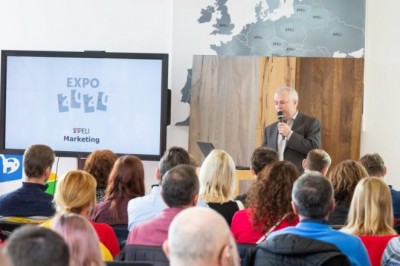 How Digital Media Has Changed the Way We Receive Our News