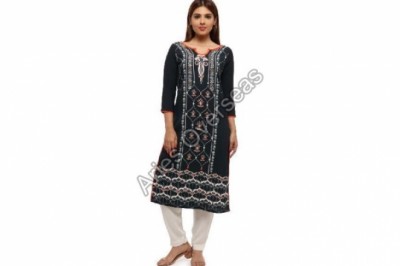 Types of embroidered Kurti found in India