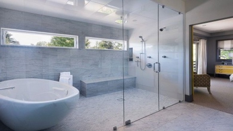 Bathroom cleaning service in Delhi