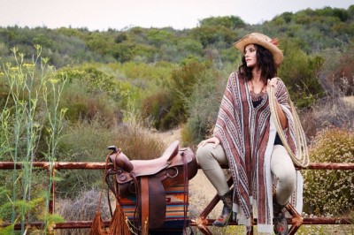 Cute Womens Ponchos - Profitable Ways to Find Fancy Ponchos!