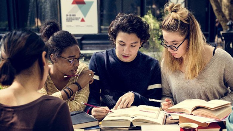 Looking for a top essay writing service?