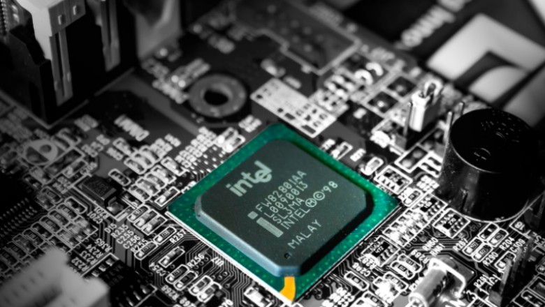 How Do Servers Work? And what are the components of Server?