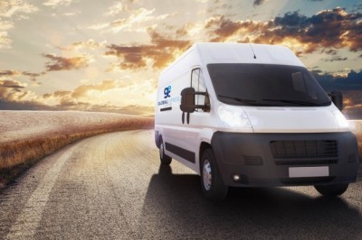 Global Express Courier Services Offering On Time Freight Delivery