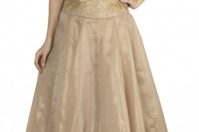 Online Shopping in India: Crop Top And Skirt, Crop Top Skit Lehenga And Other Designer Outfits