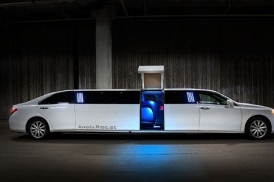 Planning In Advance For A Wedding Limo