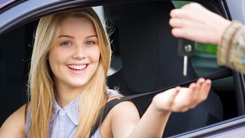 What To Ask When Booking Driving Lessons?