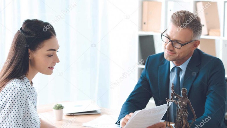 contact a qualified lawyer in kolkata