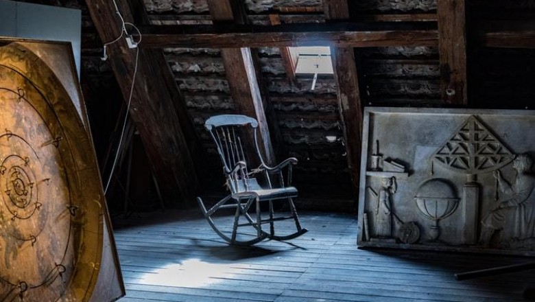 6 Expert tips to Identify Antique Wooden Furniture Easily