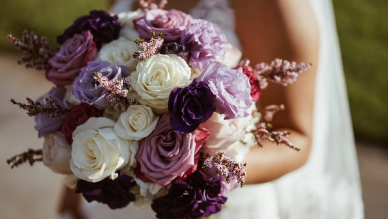 Why Is the Wood Flower Bouquet the First Type of Arrangement That You Should Learn to Create?