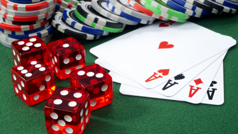 Play Free Poker Online - Have Fun and Win Big Cash in the Process