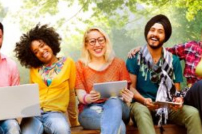 Enjoy With Family / Friends On Tourist Visa | Step Up Education