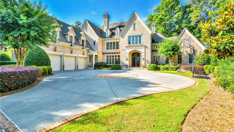 How Do I Obtain a Trustworthy Real Estate Agent?