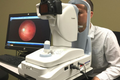 Fundus camera is the most valuable clinical tool for evaluating the progression of retinopathy in individual patients