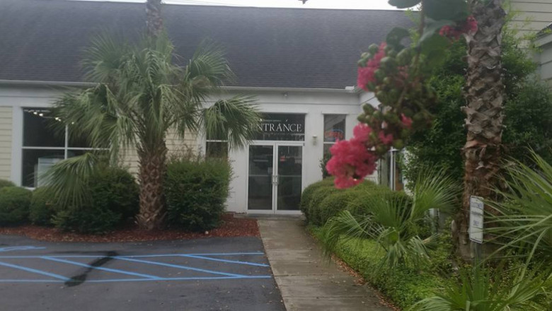 palmettocarpetfloorcoverings.com