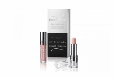 Get Elegant and Stylish Custom Lip Gloss Boxes at CustomBoxesZone