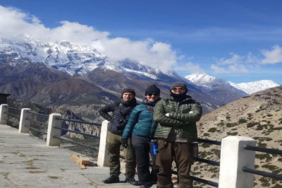 Around Annapurna Circuit Trek with Tilicho Lake