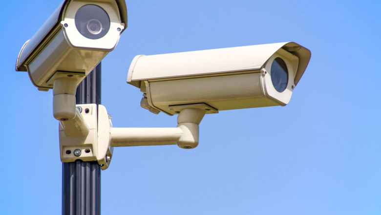 How Can CCTV Installation Dubai Keep your Office Safe?