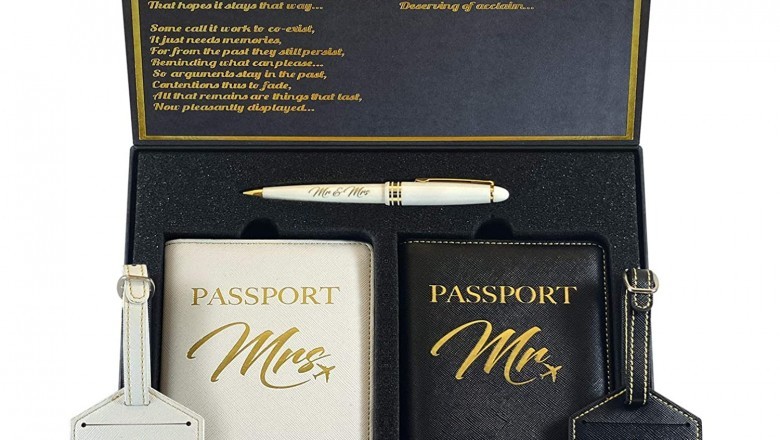 Deluxy Honeymoon Luggage - Mr. and Mrs. Luggage Tags and Passport Holder