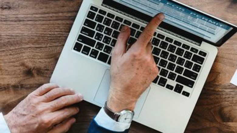 How to Build a Professional Social Network