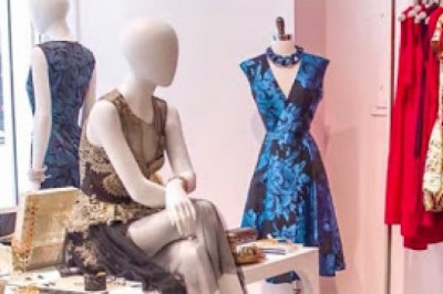 Online clothing rental market; Renting Clothes Could Be the Future of Fashion