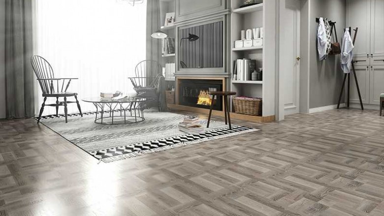 How to maintain aggrandizement compound wood floor?