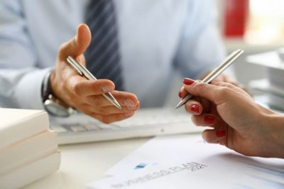Benefits of Working with the Legal Translator Dubai