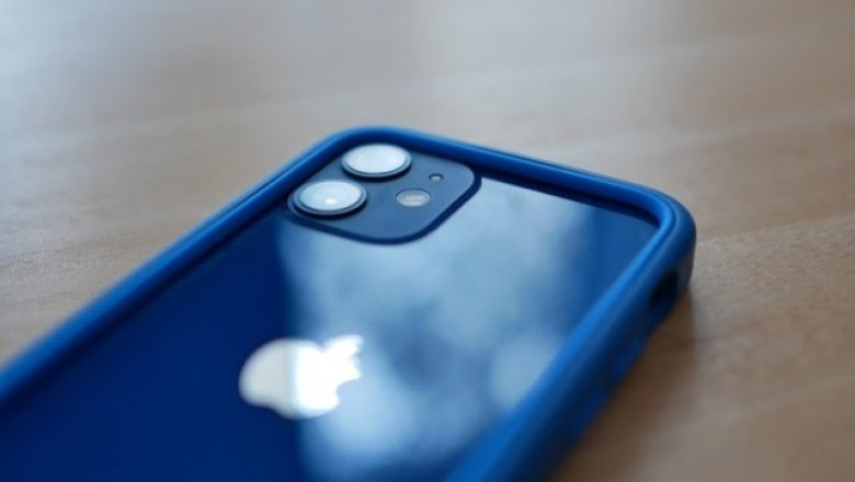 Apple has to pay a fine for not providing the charger