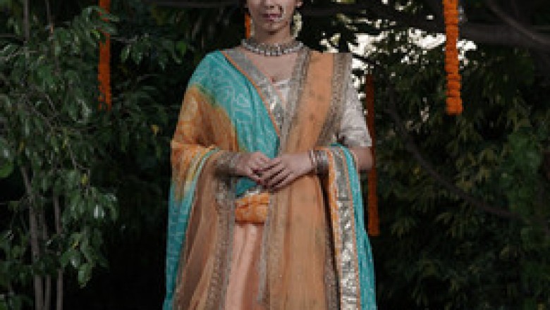 Inayat | Karuna Khaitan