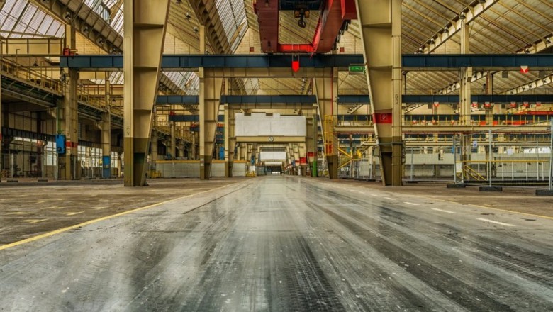 Industrial flooring plays a critical role in any industrial setting to ensure the site is safe, hygienic, and efficient for operations