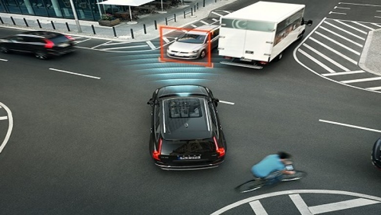 Players in Automotive Collision Avoidance System Market Focus on Designing CAS to Help Prevent Front End Collisions and to Reduce Injuries