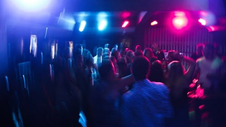 Ibiza - anuncios clasificados lugares de ocio - ymas bares - centros nocturnos - clubes - bedpage.es
