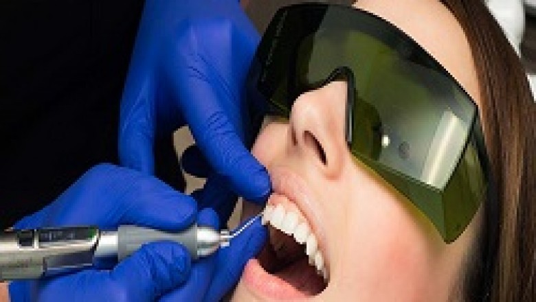 Why Should You Contact an Emergency Dentist?