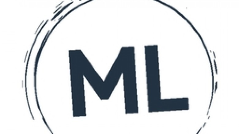 WHO GETS TO STAY IN THE HOUSE DURING A DIVORCE?