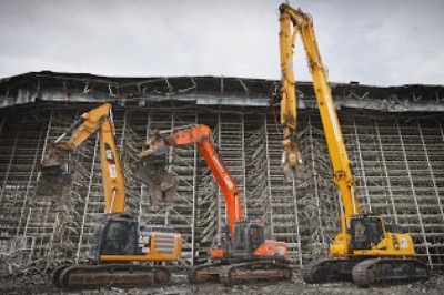 What Is the Purpose of a Demolition Contractor?