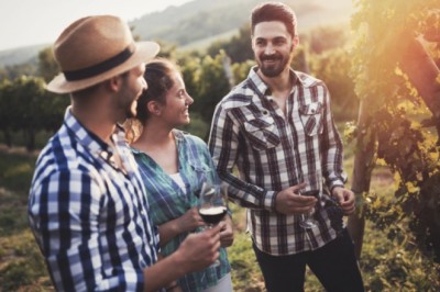 FIND THINGS TO DO & THE BEST TOURIST ATTRACTIONS