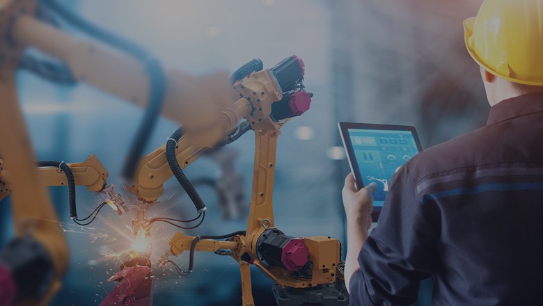 Six steps to craft a robust enterprise mobile strategy for the manufacturing industry